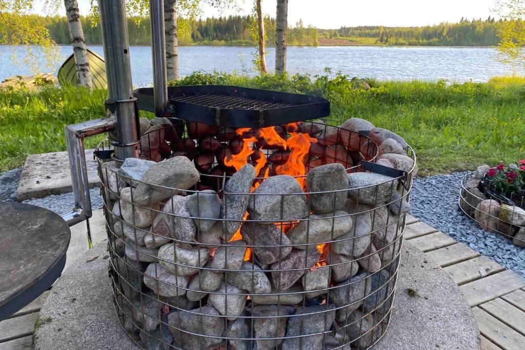 Viihtyisae Kolmio Jaerven Rannalla Haapavesi Extérieur photo